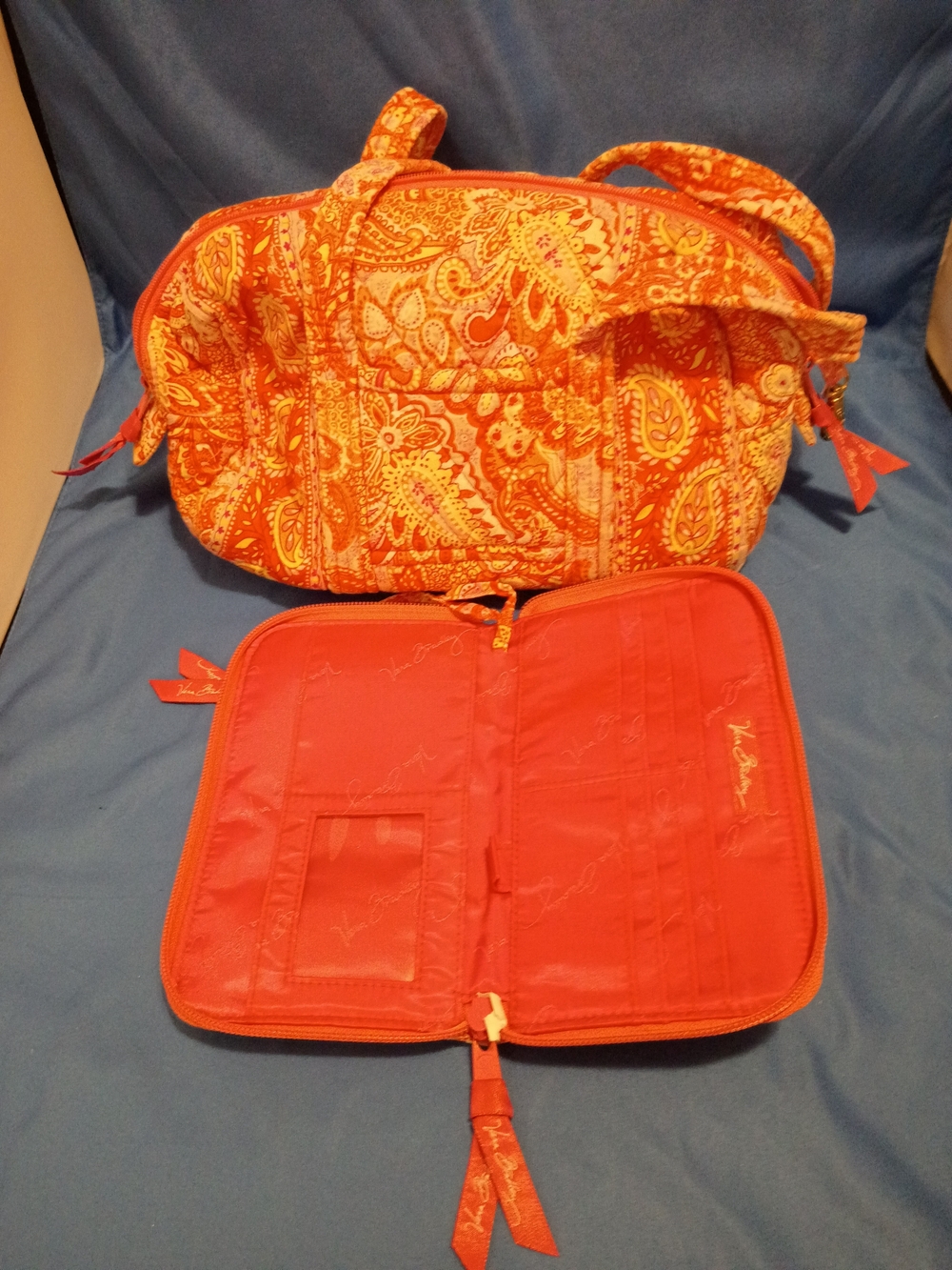 Vera Bradley Provencal Paisley Orange Duffel Bag With Zip Around Wallet - Picture 3 of 5